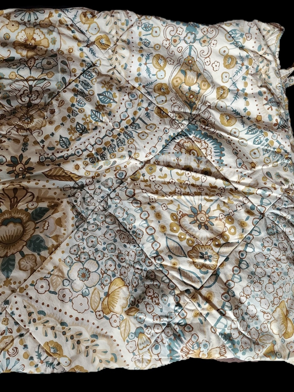 Floral Patchwork Comforter in Cream, Teal, and Mustard with Two shams.